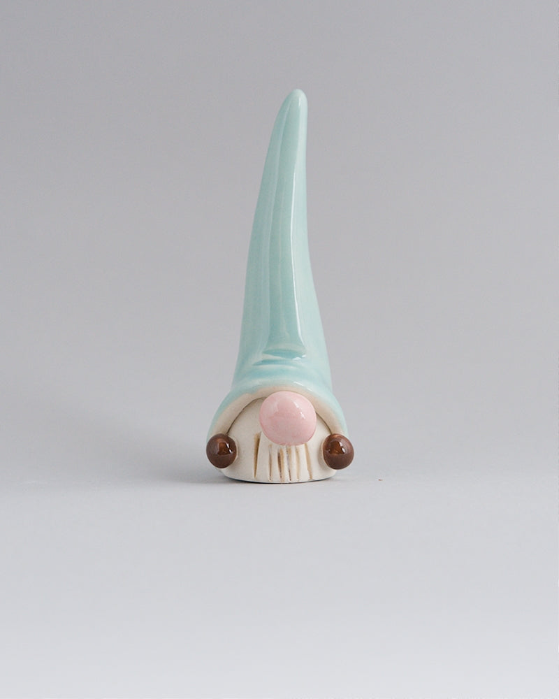 Ring Holder - Gnome Teal hat
